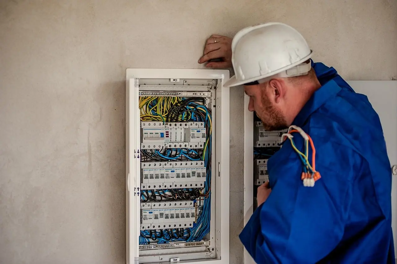Giảm sự cố PLC sau sửa chữa bằng bảo trì định kỳ